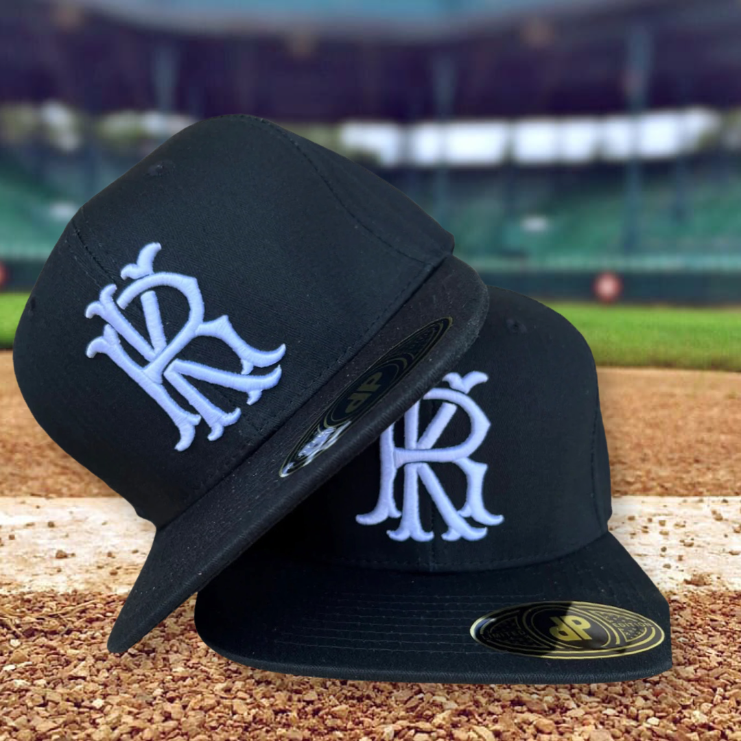 KR Originals Black and White