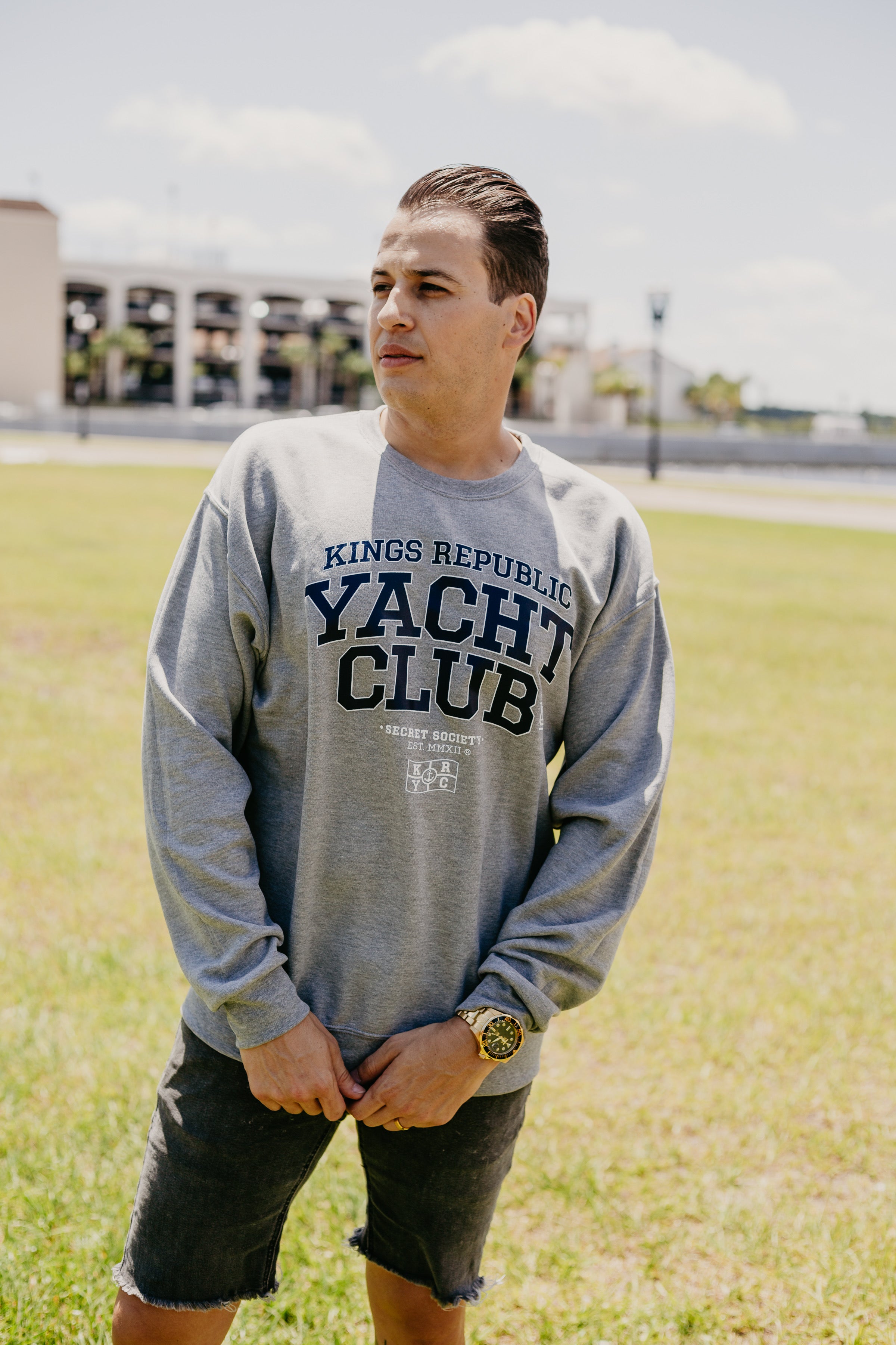 KR Yacht Club Crewneck Grey